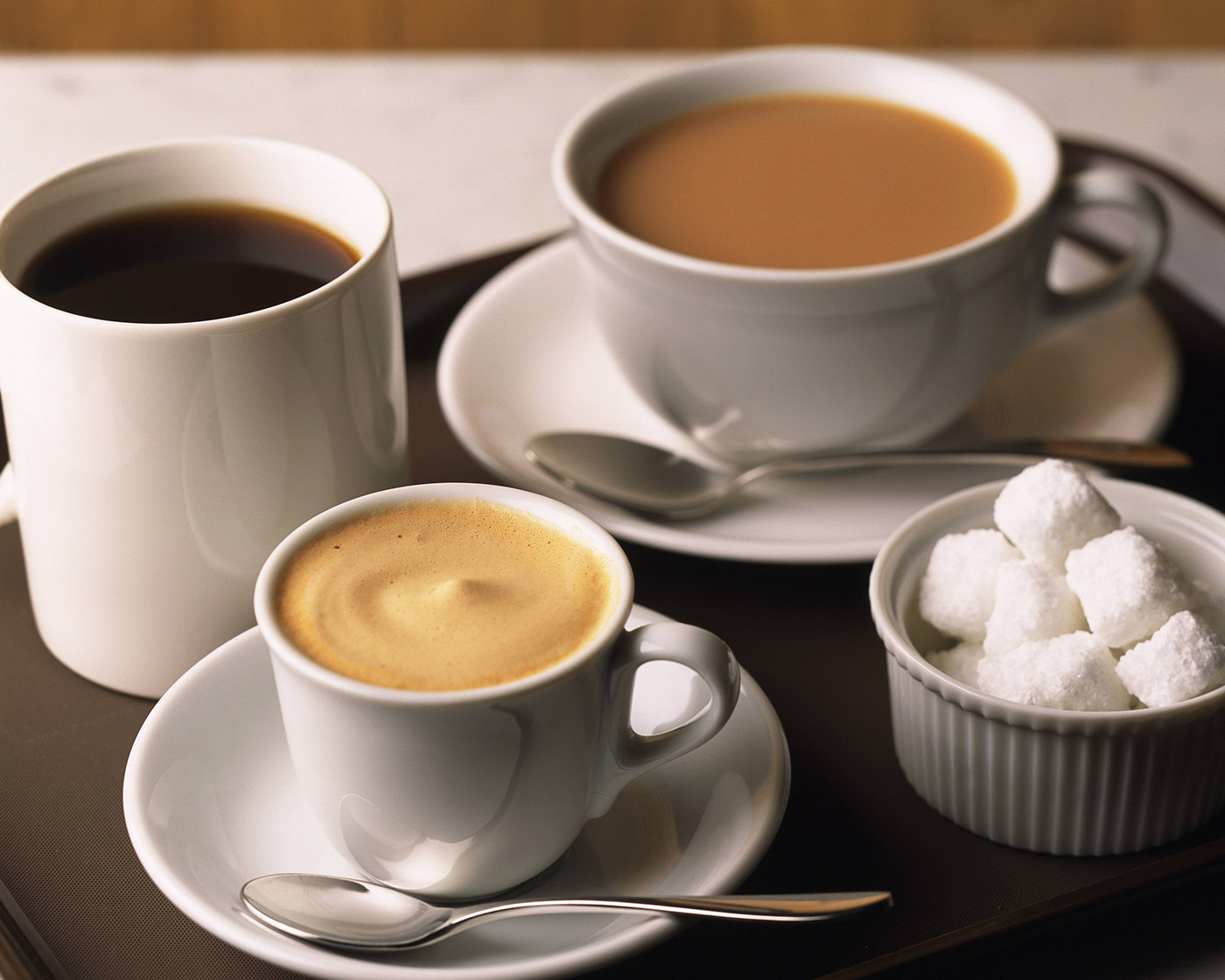 3 Bahaya Mengkonsumsi Kopi Dan Teh Terlalu Panas!